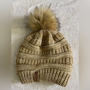 Furtalk Brown Knit Pom Beanie, size OS